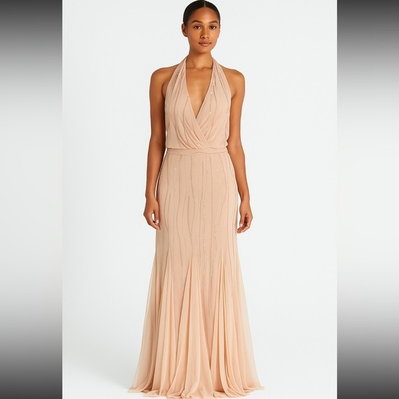 Its My Party Barcelona - Luxury Label Elegant Halter Neck Evening Gown Nwt Sz 16